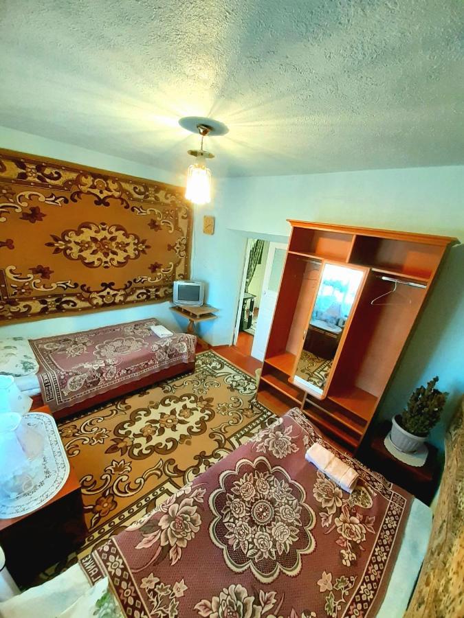 Guesthouse Kishimzhan Talas Exterior photo